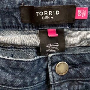 TORRID BOOT CUT DENIM